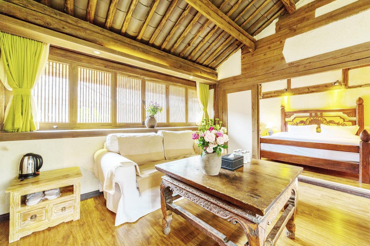 Lijiang Shuhe Yuefeng Resort Hotel Екстериор снимка