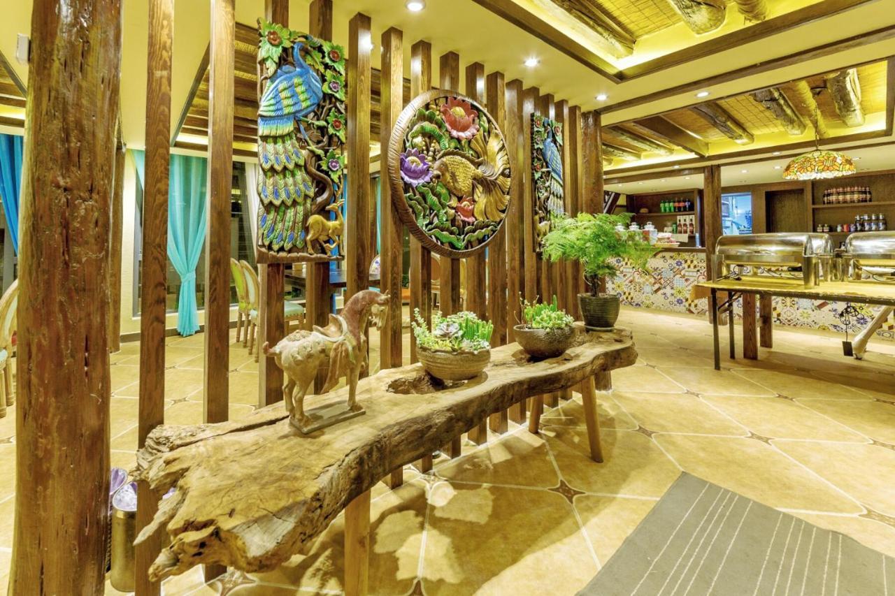 Lijiang Shuhe Yuefeng Resort Hotel Екстериор снимка