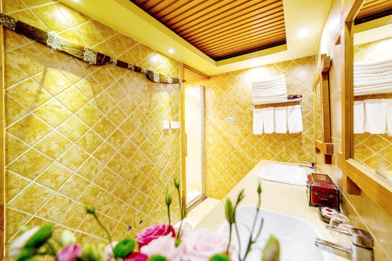 Lijiang Shuhe Yuefeng Resort Hotel Екстериор снимка